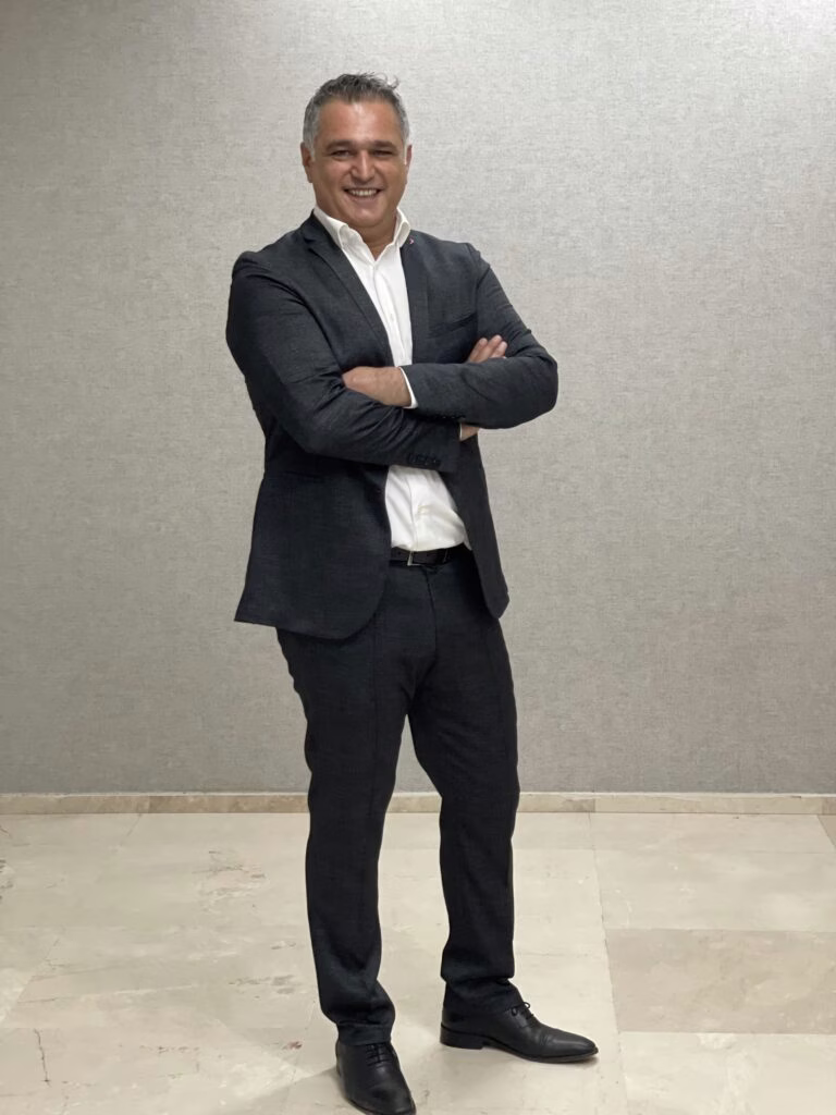 Op. Dr. Volkan Arayıcı, cirujano bariátrico en İzmir